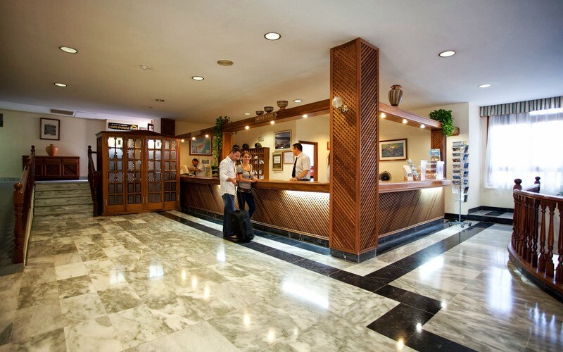 Be Smart Florida Plaza photo 3