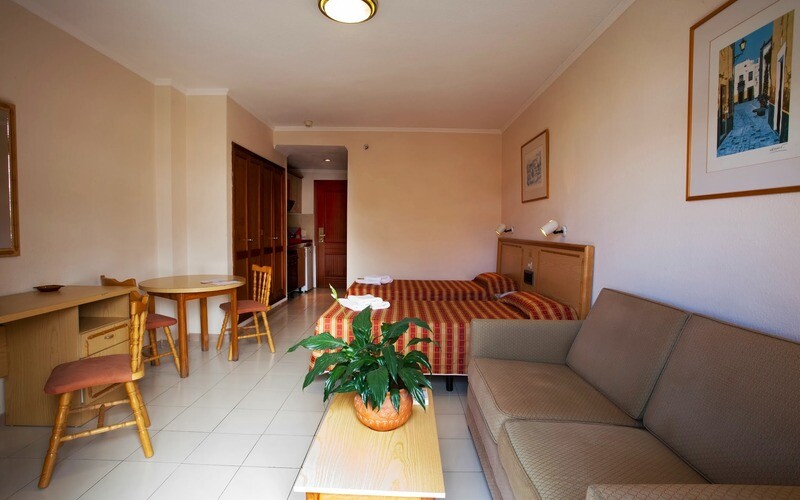 Be Smart Florida Plaza photo 7