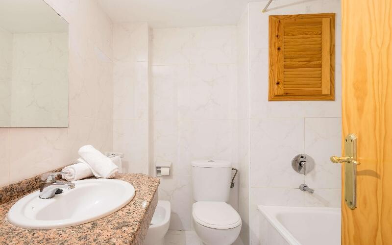 htop Molinos Park photo 14