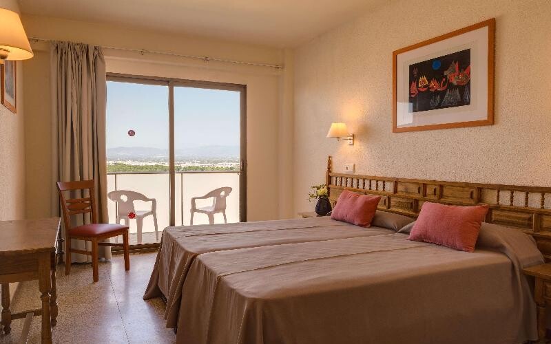 htop Molinos Park photo 11