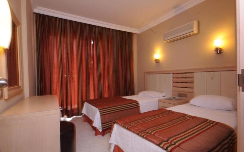 Candan Apartments photo 12