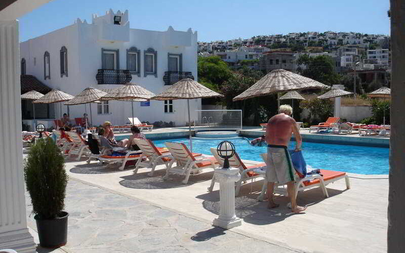 Siesta Beach Apartments photo 10