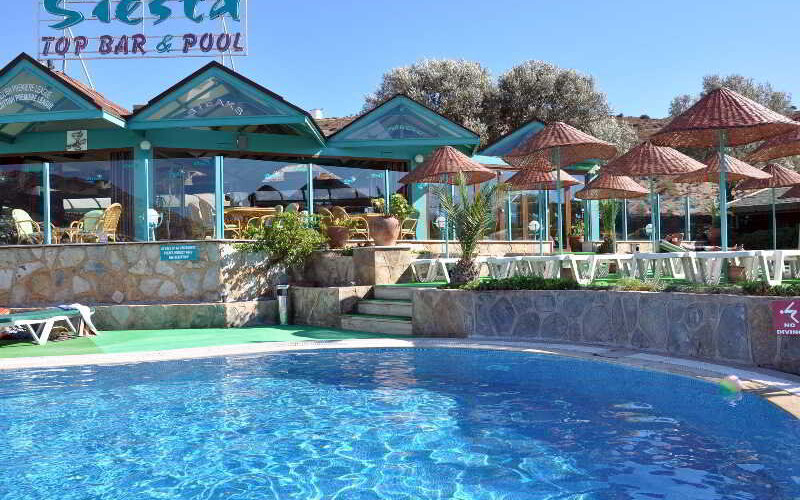 Siesta Beach Apartments photo 8