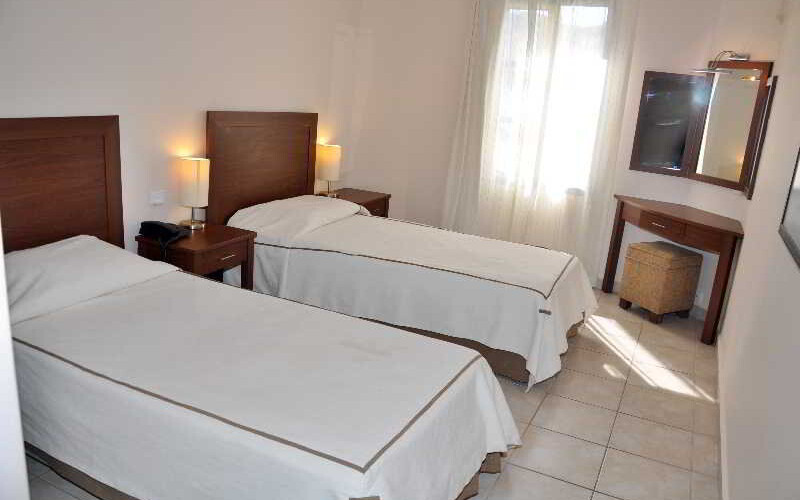 Siesta Beach Apartments photo 7