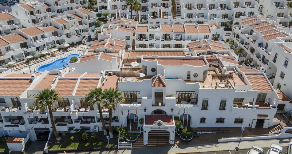 Beverly Hills Suites photo 3