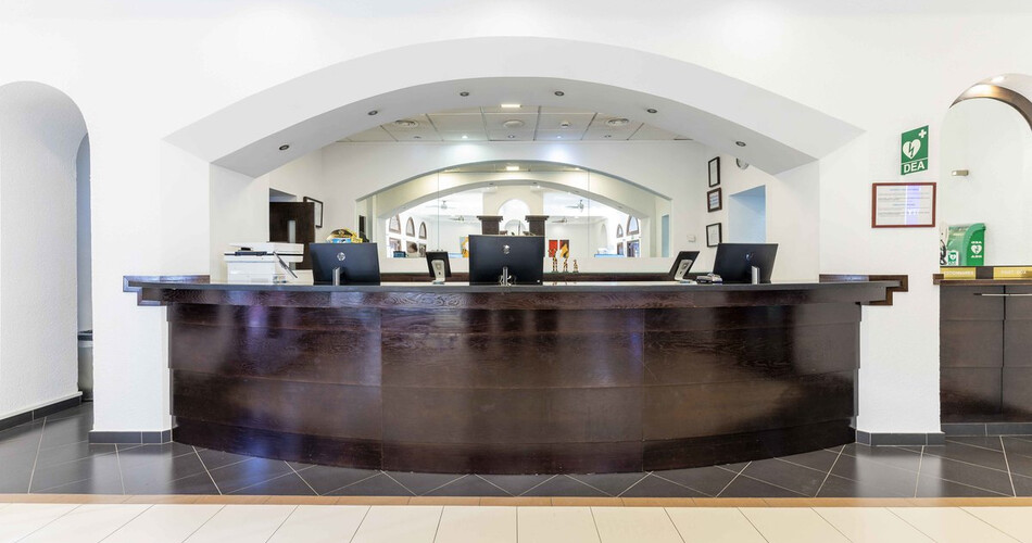 Beverly Hills Suites photo 5