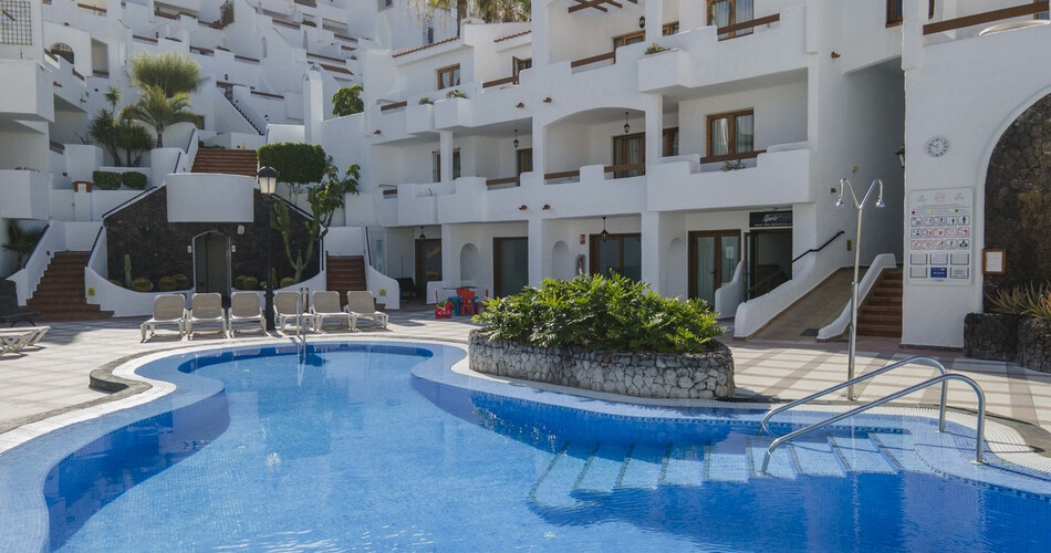 Beverly Hills Suites photo 2