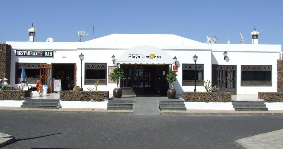 Playa Limones photo 10