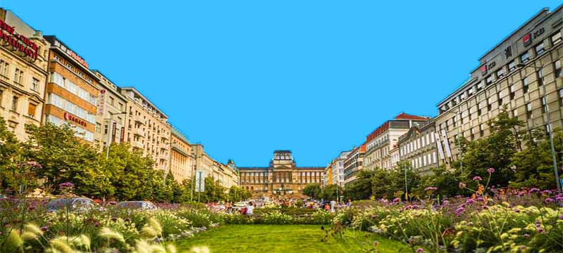 prague weekend breaks